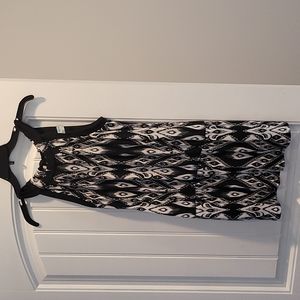 White House & Black Market